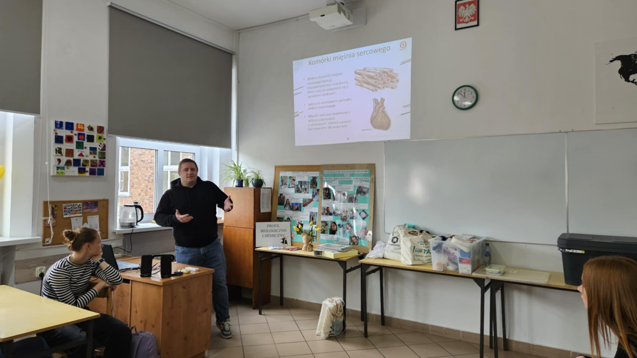 070ec0f3-5d77-4215-8d1e-0fc0bcd71d14